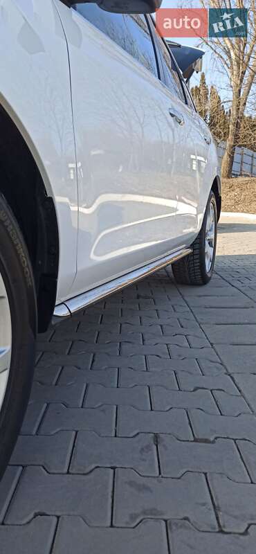 Внедорожник / Кроссовер Mazda CX-7 2010 в Черновцах