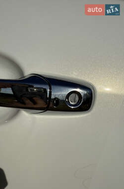 Внедорожник / Кроссовер Mazda CX-7 2011 в 