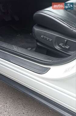 Внедорожник / Кроссовер Mazda CX-7 2010 в 