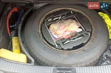 Внедорожник / Кроссовер Mazda CX-7 2010 в 