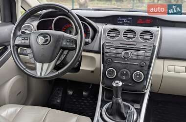 Внедорожник / Кроссовер Mazda CX-7 2009 в 
