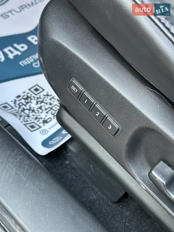 Внедорожник / Кроссовер Mazda CX-7 2009 в 