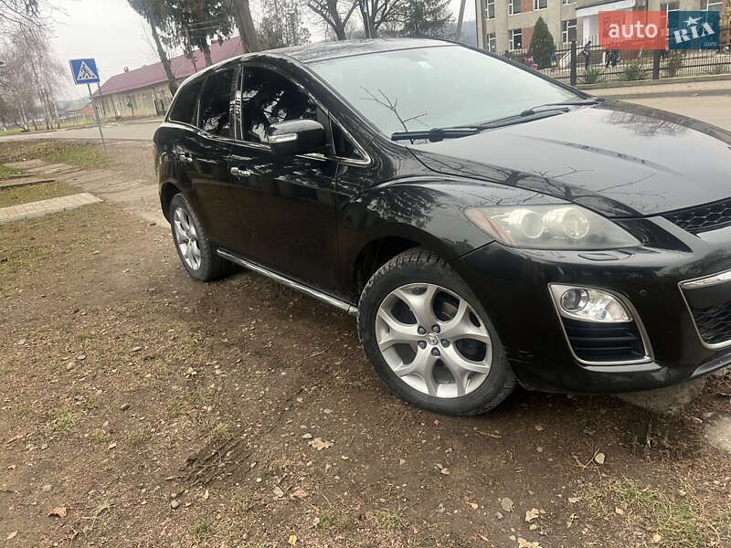 Позашляховик / Кросовер Mazda CX-7 2010 в Чернівцях