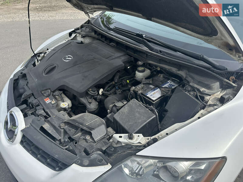 Позашляховик / Кросовер Mazda CX-7 2009 в Києві