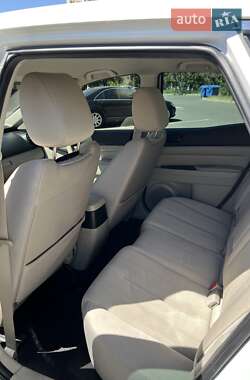 Внедорожник / Кроссовер Mazda CX-7 2011 в 