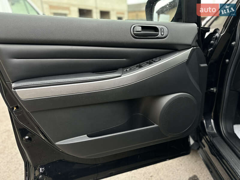 Позашляховик / Кросовер Mazda CX-7 2011 в Луцьку
