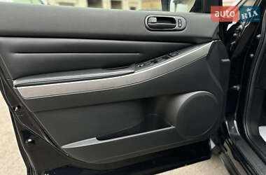 Внедорожник / Кроссовер Mazda CX-7 2011 в 
