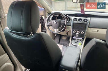 Позашляховик / Кросовер Mazda CX-7 2010 в 