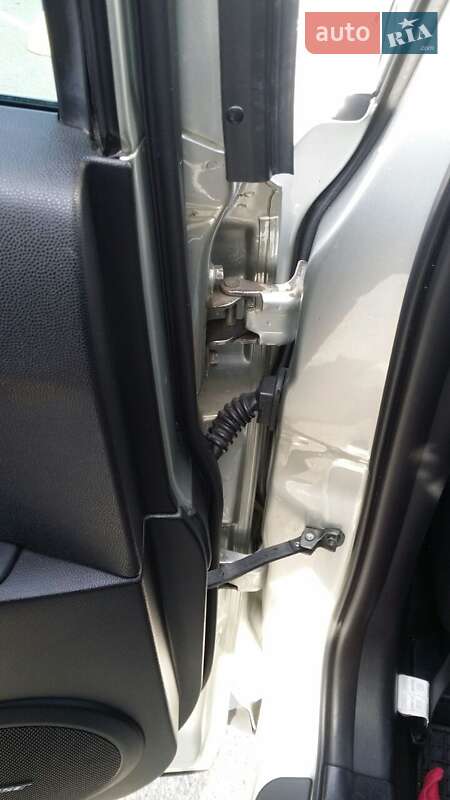 Позашляховик / Кросовер Mazda CX-7 2007 в Києві