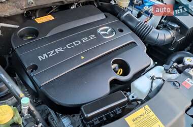 Позашляховик / Кросовер Mazda CX-7 2010 в 