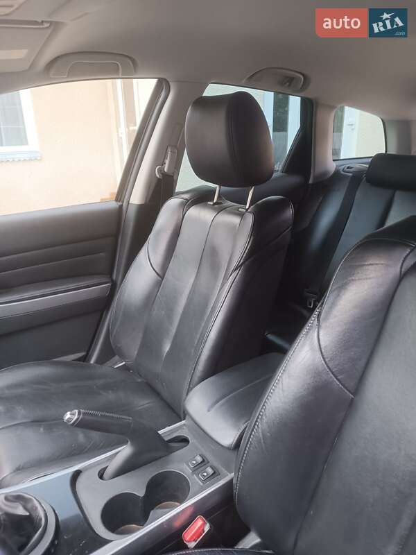 Позашляховик / Кросовер Mazda CX-7 2010 в Івано-Франківську