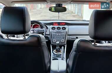 Позашляховик / Кросовер Mazda CX-7 2011 в 