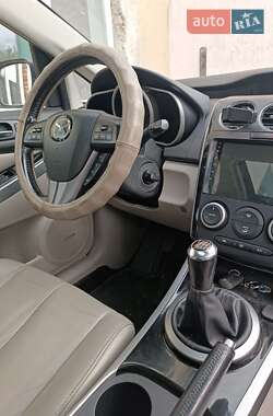 Внедорожник / Кроссовер Mazda CX-7 2010 в 