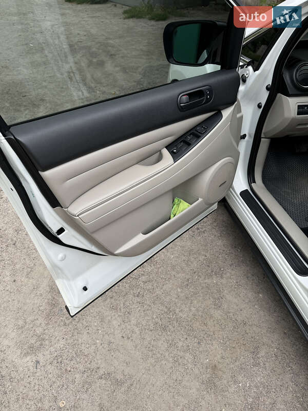 Позашляховик / Кросовер Mazda CX-7 2011 в Білій Церкві