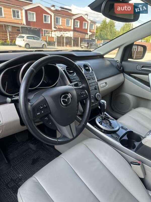 Внедорожник / Кроссовер Mazda CX-7 2010 в Белогородке