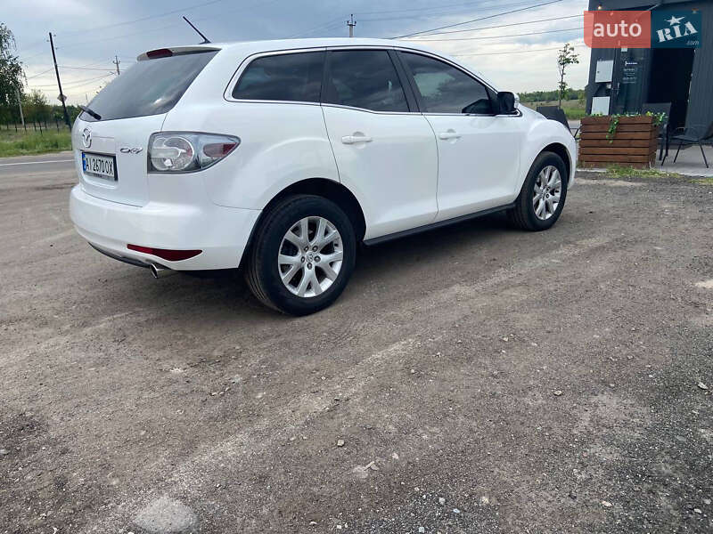 Позашляховик / Кросовер Mazda CX-7 2011 в Бучі