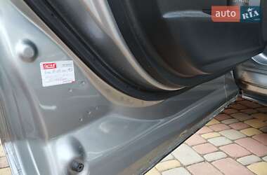 Внедорожник / Кроссовер Mazda CX-7 2009 в 