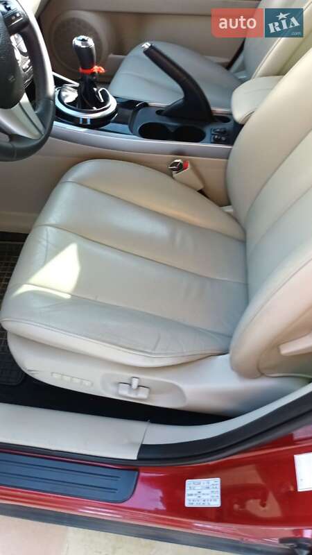 Позашляховик / Кросовер Mazda CX-7 2010 в Тернополі