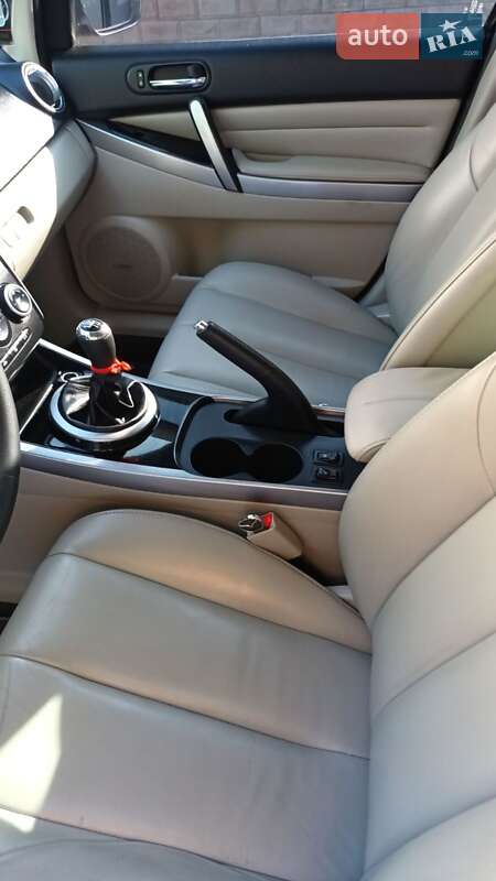 Позашляховик / Кросовер Mazda CX-7 2010 в Тернополі