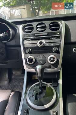 Внедорожник / Кроссовер Mazda CX-7 2009 в 