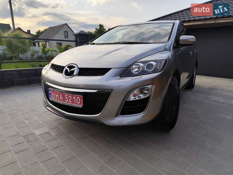 Позашляховик / Кросовер Mazda CX-7 2010 в 