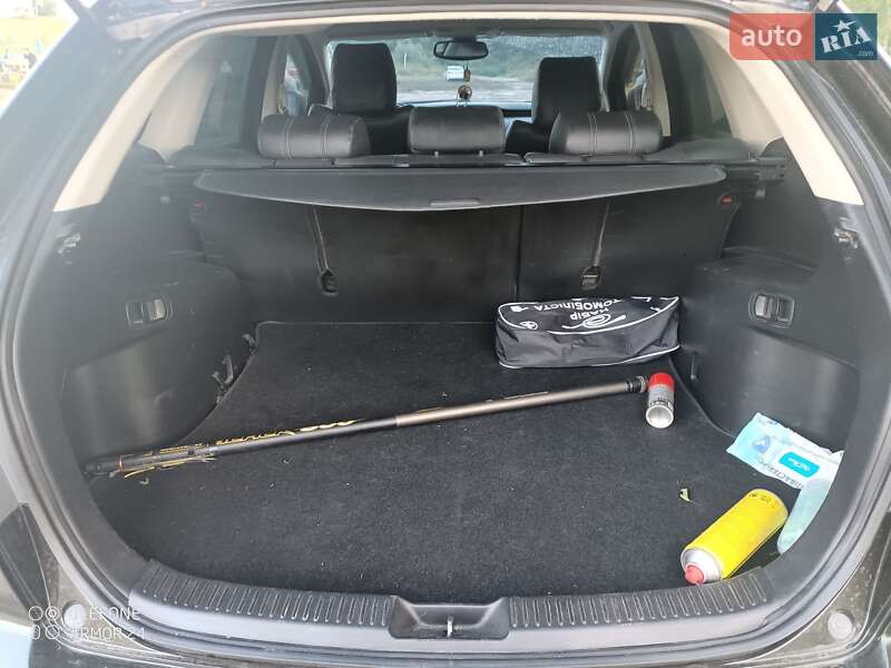 Позашляховик / Кросовер Mazda CX-7 2010 в Чернігові
