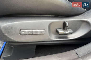 Внедорожник / Кроссовер Mazda CX-7 2010 в 