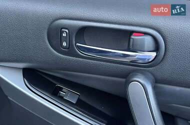 Внедорожник / Кроссовер Mazda CX-7 2011 в 