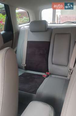 Внедорожник / Кроссовер Mazda CX-7 2010 в 