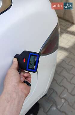 Внедорожник / Кроссовер Mazda CX-7 2010 в 