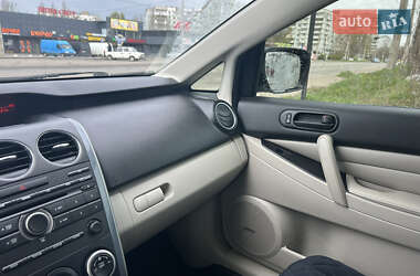 Позашляховик / Кросовер Mazda CX-7 2011 в 