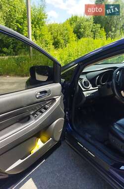 Позашляховик / Кросовер Mazda CX-7 2010 в 