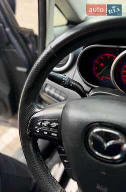 Позашляховик / Кросовер Mazda CX-7 2010 в 