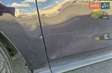 Позашляховик / Кросовер Mazda CX-7 2010 в 
