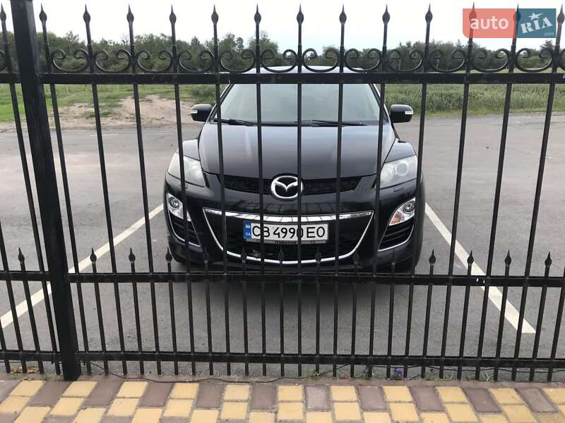 Позашляховик / Кросовер Mazda CX-7 2010 в 