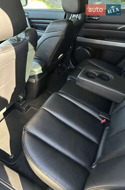 Внедорожник / Кроссовер Mazda CX-7 2010 в 