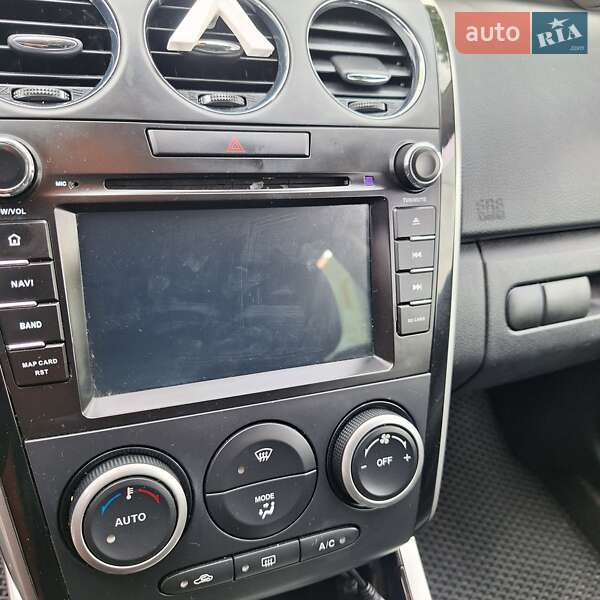 Внедорожник / Кроссовер Mazda CX-7 2010 в 