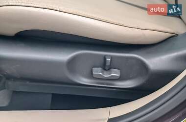 Внедорожник / Кроссовер Mazda CX-7 2008 в 