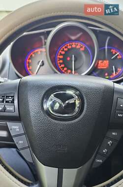 Внедорожник / Кроссовер Mazda CX-7 2012 в 