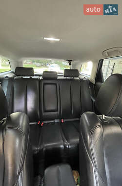 Внедорожник / Кроссовер Mazda CX-7 2011 в 