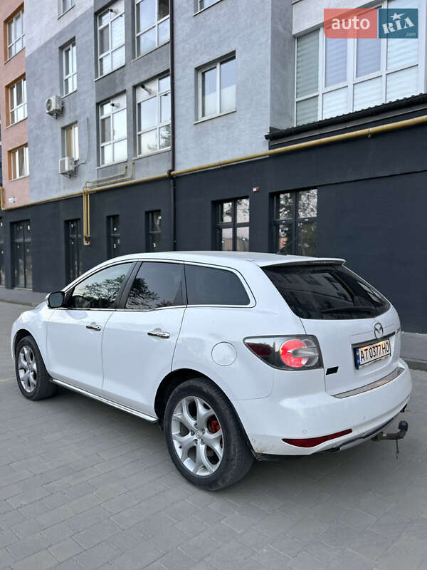 Позашляховик / Кросовер Mazda CX-7 2010 в Івано-Франківську