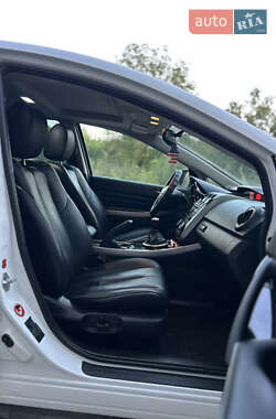 Внедорожник / Кроссовер Mazda CX-7 2010 в 