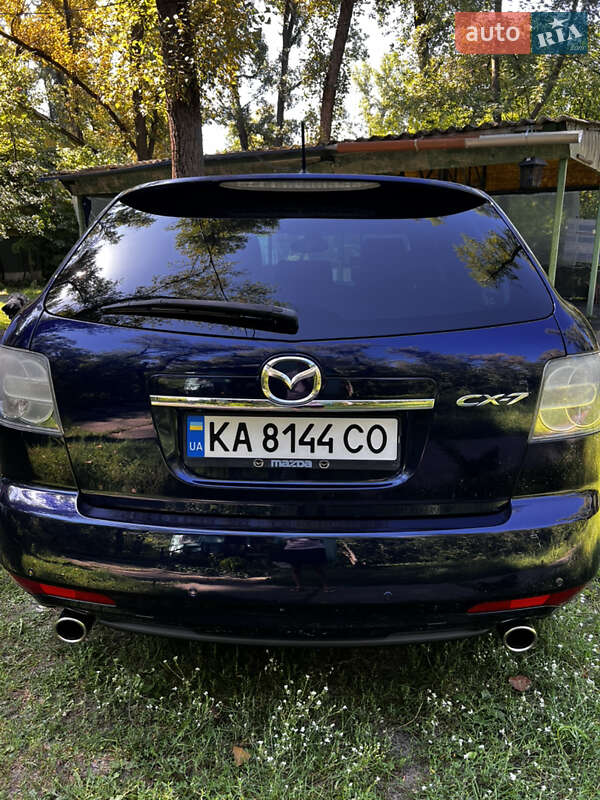 Позашляховик / Кросовер Mazda CX-7 2011 в Києві