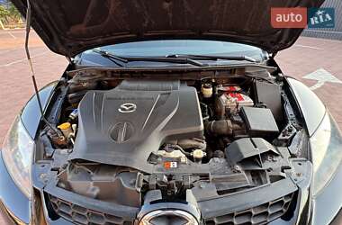 Внедорожник / Кроссовер Mazda CX-7 2009 в 