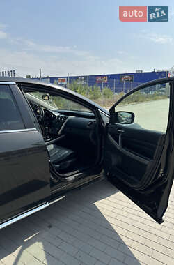 Позашляховик / Кросовер Mazda CX-7 2010 в 