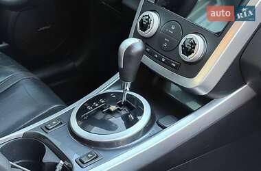Позашляховик / Кросовер Mazda CX-7 2009 в 