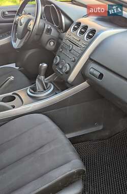 Позашляховик / Кросовер Mazda CX-7 2010 в 