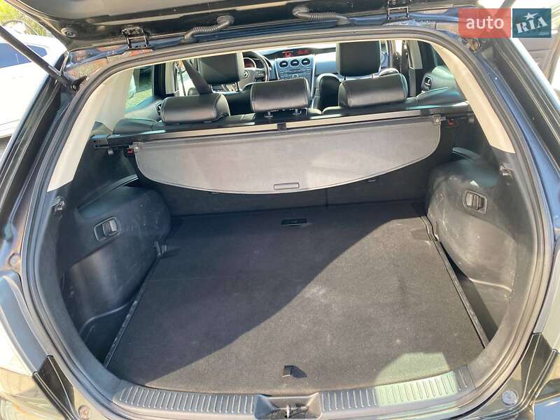 Позашляховик / Кросовер Mazda CX-7 2010 в Львові