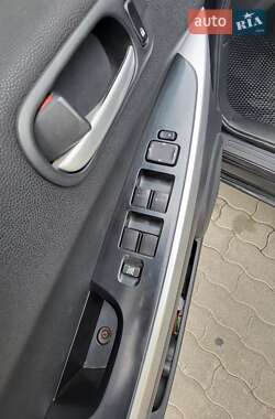Внедорожник / Кроссовер Mazda CX-7 2008 в 