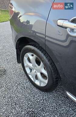Позашляховик / Кросовер Mazda CX-7 2012 в 
